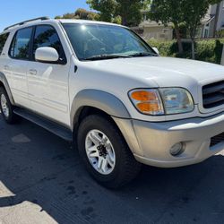 2003 Toyota Sequoia