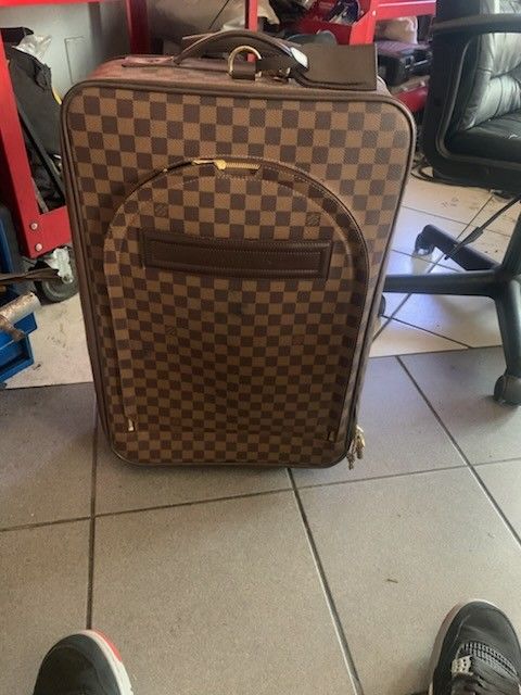 Lv Suitcase 