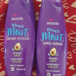 Aussie Miracle Moist Shampoo and Conditioner,  With Avocado And Jojoba Oil