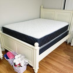 NEW FULL MATTRESS. Bed frame is not available. Take it home the same day 👍