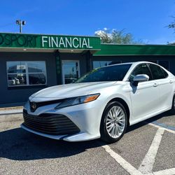2018 Toyota Camry XLE