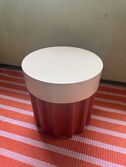 Ikea Tesammans Side Table