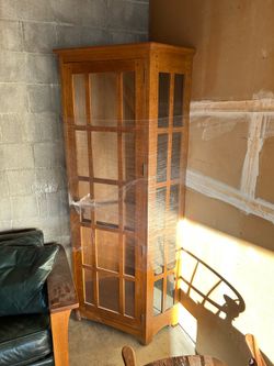 Stickley Mission Collection Oak Corner Cabinet
