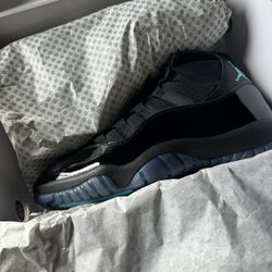 Jordan 11 Gamma Size 10 New 