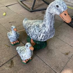 Set De 3 Patos De Cemento