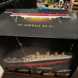 LEGO Titanic 10294 Ship