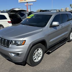 2018 Jeep Grand Cherokee Laredo