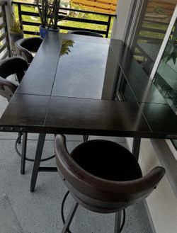 Dinning table with 6 chairs plus 1.5mm thick clear table cover