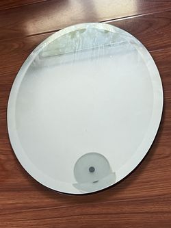 Round Mirror