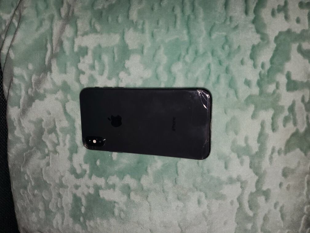 iPhone X