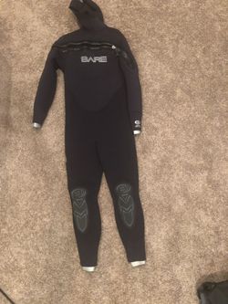 Bare 8/7mm Ultra Velocity Semi Dry Hooded Suit Medium/Large Tall for Sale  in Hanford, CA - OfferUp