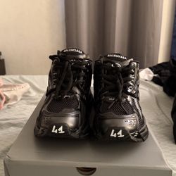 Balenciaga Runners All Black