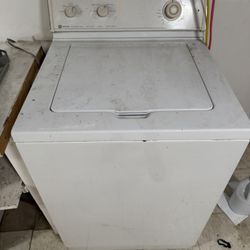 2 Washer And 1 Dryer 