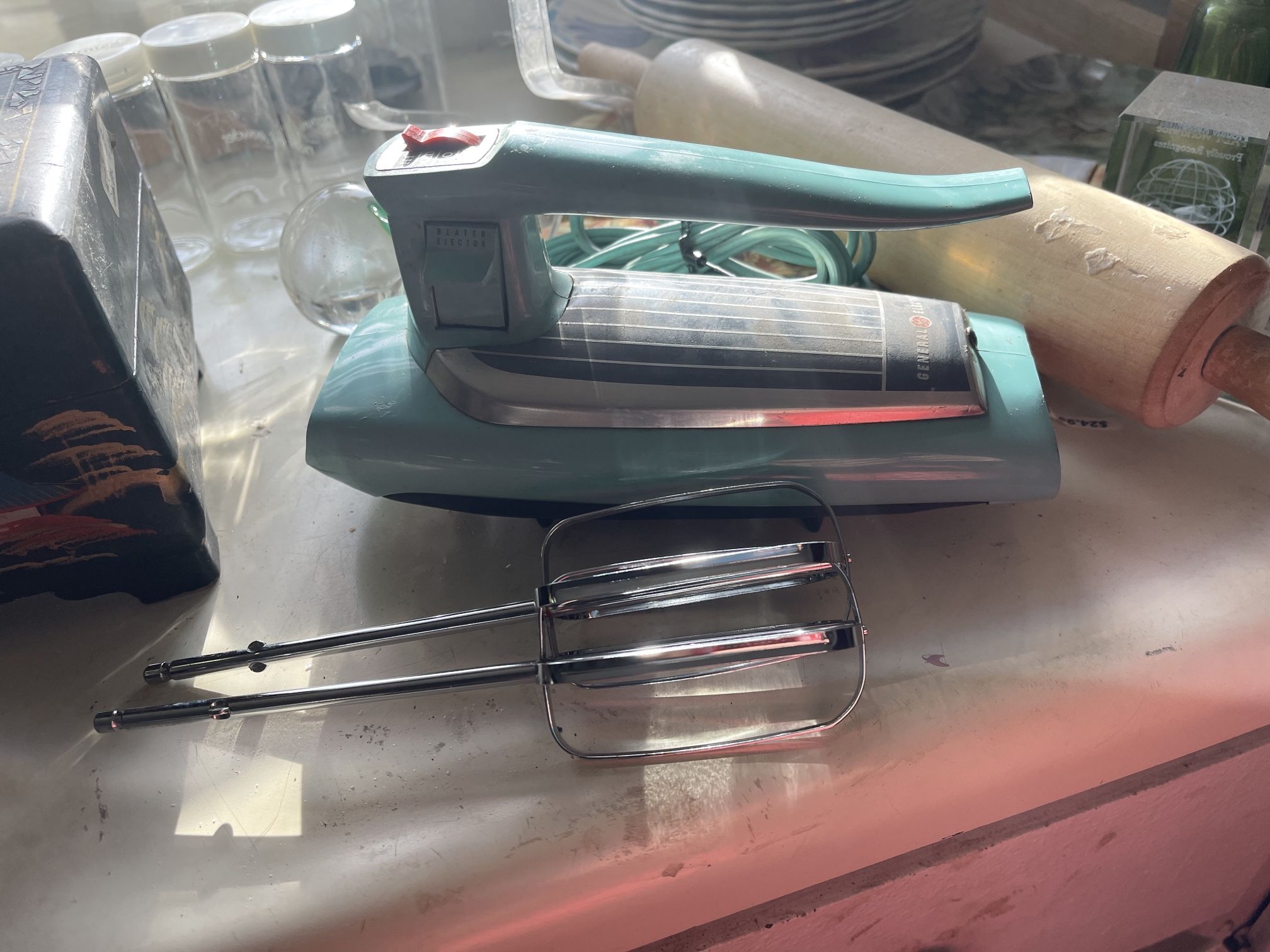 vintage GE mixer Aqua Turquoise