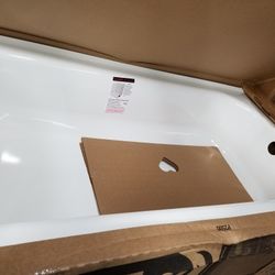 Brand New Bathtub  Olaha 