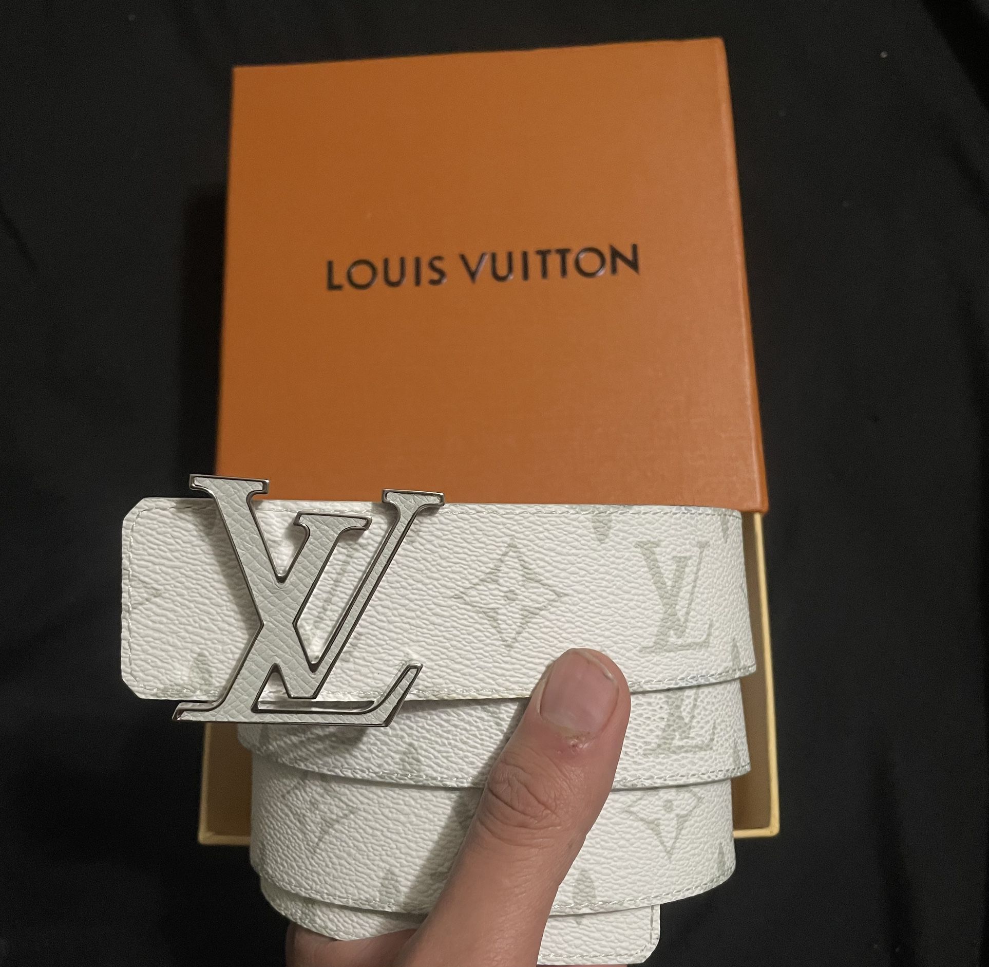 Louie Vuitton Lv Initial Reversible Belt Monogram for Sale in Los