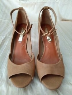 BCBG Max Azria-Hamish Brown Ankle Strap Peep-Toe Pumps Women's Size 7.5