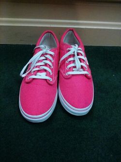 New pink vans size 7 girls shoes