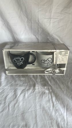 Disney Mr. and Mrs. coffee mugs