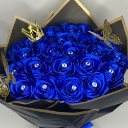 30$ Valentine Eternity Roses