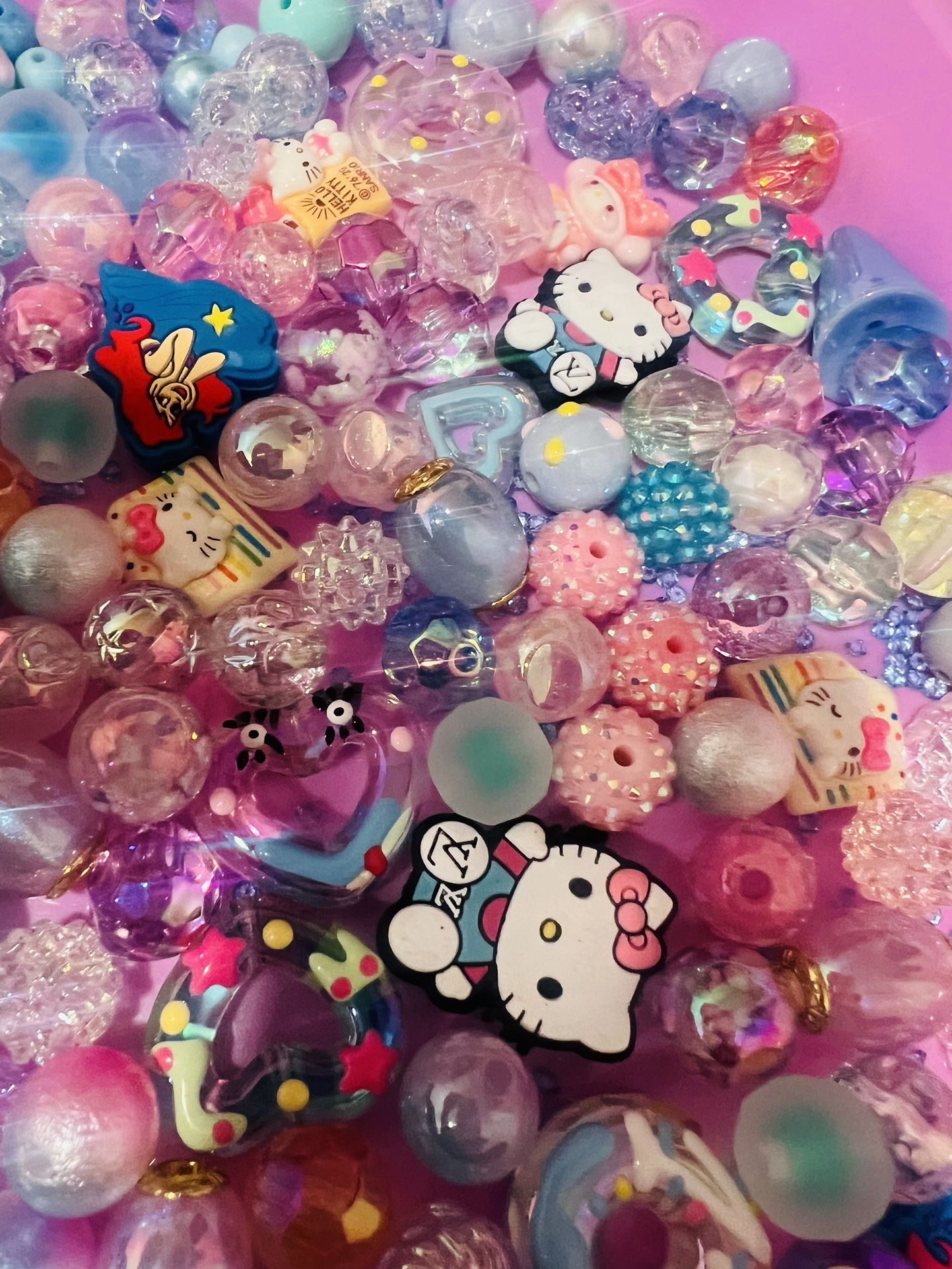 Over 200 Beads 30 Focals And Charms For $85