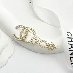 brooch