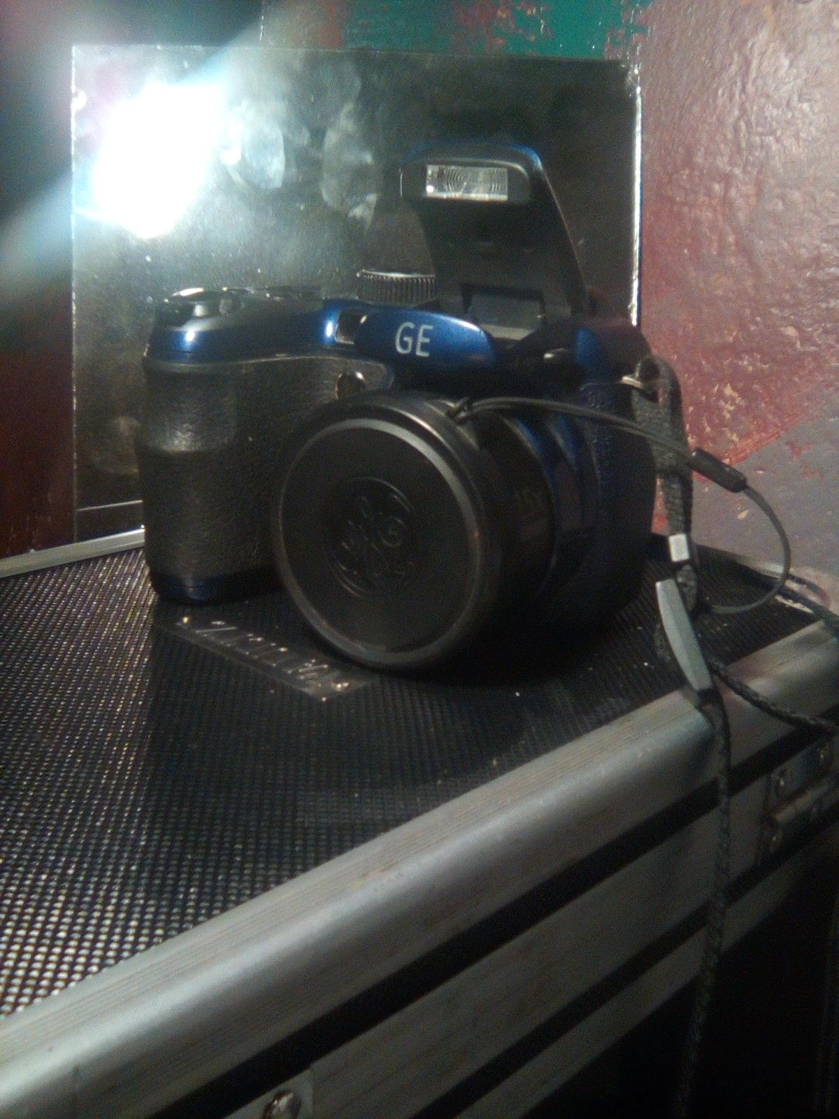 GE digital camera x500