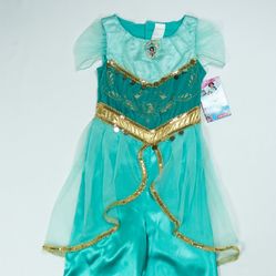 SHIPPING $12 | Princess Jasmine dress/ costume size medium (7-8)