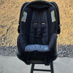 Baby Trend Infant Car Seat
