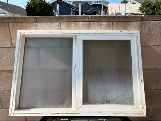 36”x24” window (privacy glass)