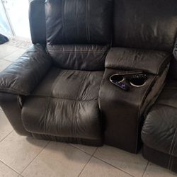 Black Leather Sectional Couch 