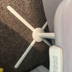 Halo Bedside bassinet