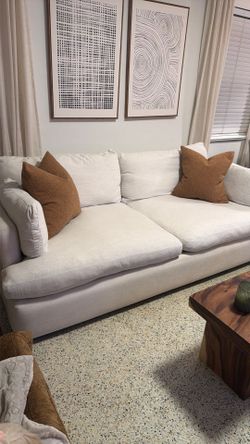 Sofa - Rooms to Go {Excellent Condition}
