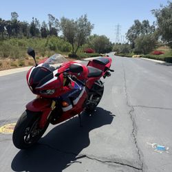 CBR 600 RR 2022