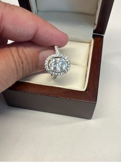 14K White Gold Diamond Halo Ring – 1.30ct+ TDW, GIA Appraised