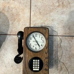 Vintage Functional Phone Clock