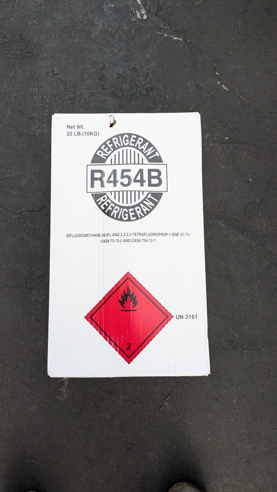 454b
