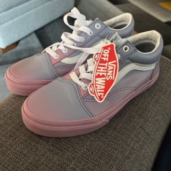 Brand new Vans Barbie Colors (5Y)