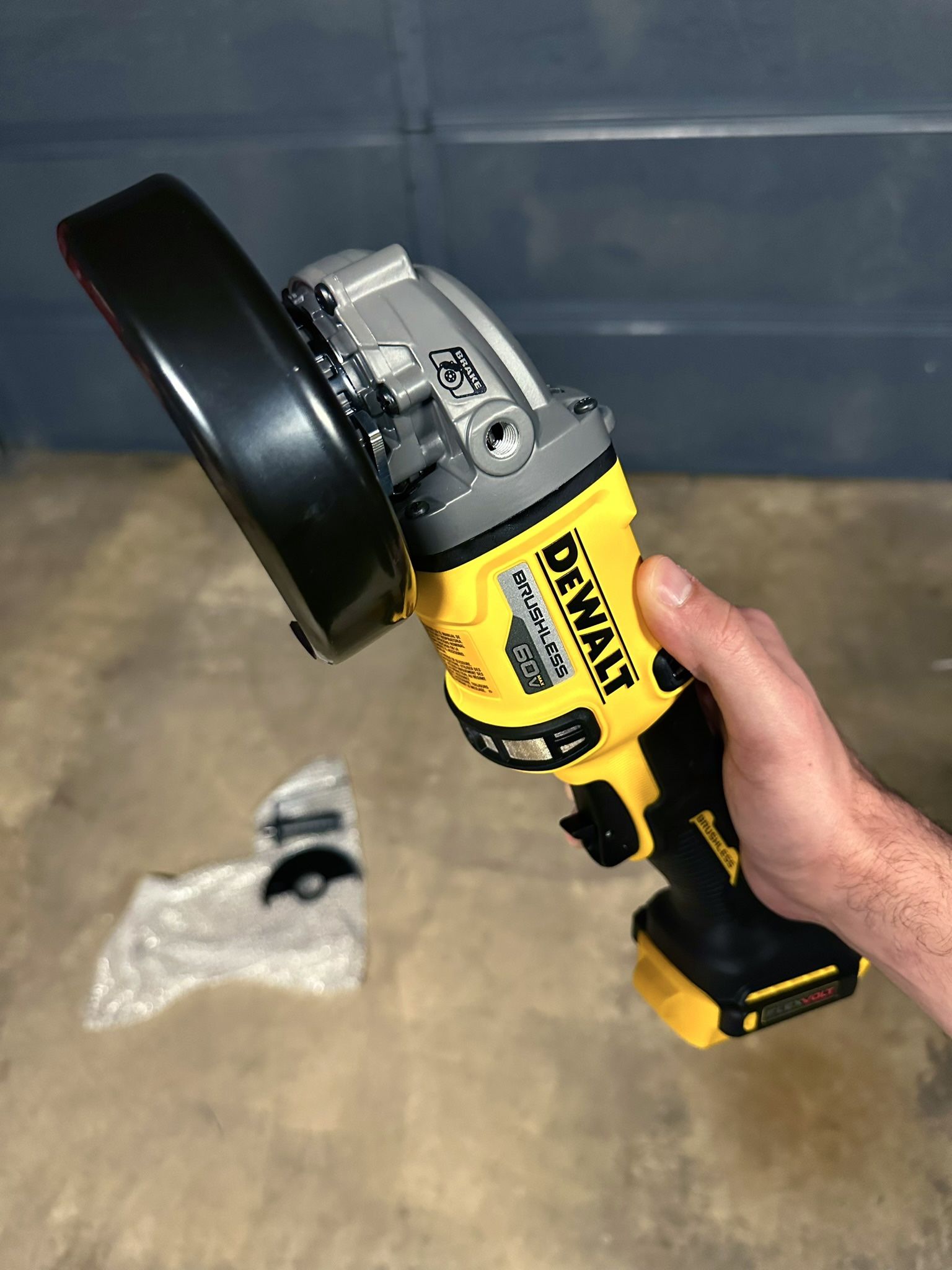 DeWalt FLEXVOLT 60V MAX Cordless Brushless 4.5 in. to 6 in. Small Angle Grinder (Tool Only)
