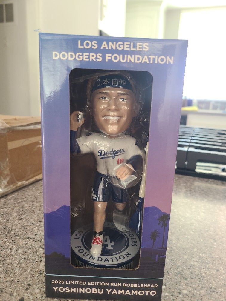 Yoshinobu Yamamoto Bobblehead 2025 La Dodgers Limited Edition 5K Run
