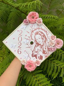 Graduation cap topper