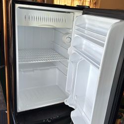 Personal Large Size Fridge