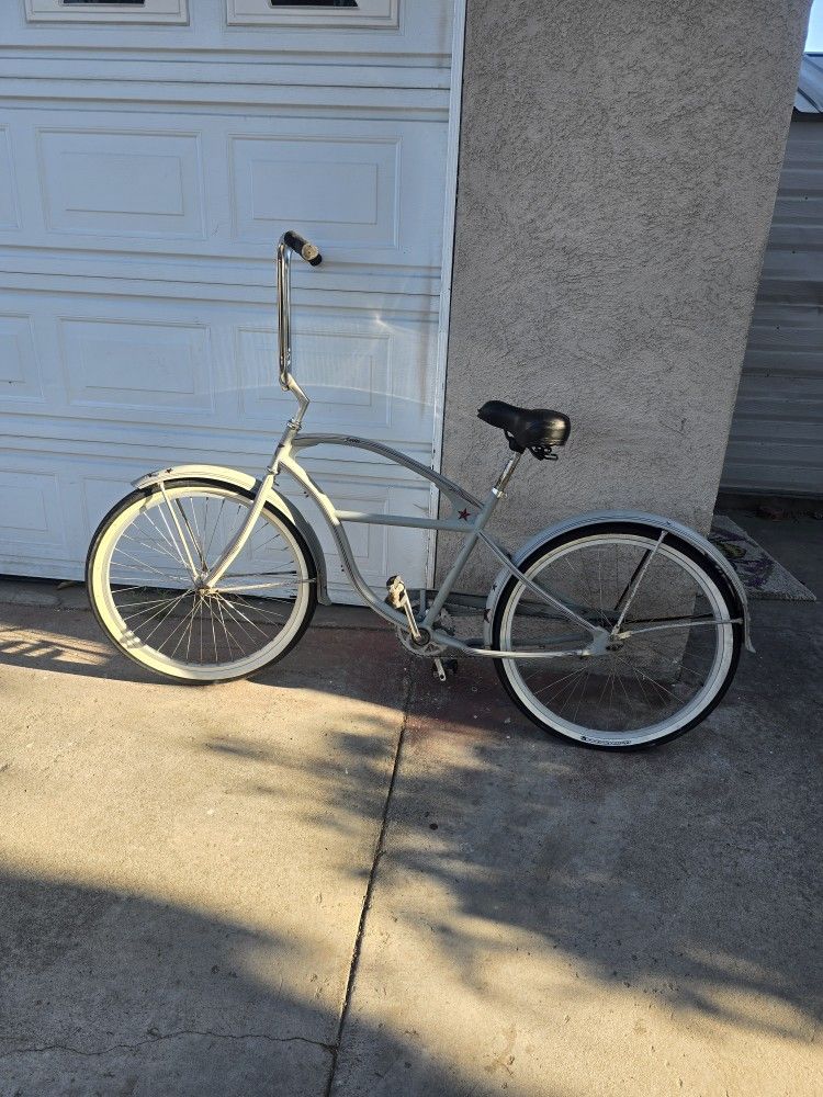 Beach Cruiser Bike