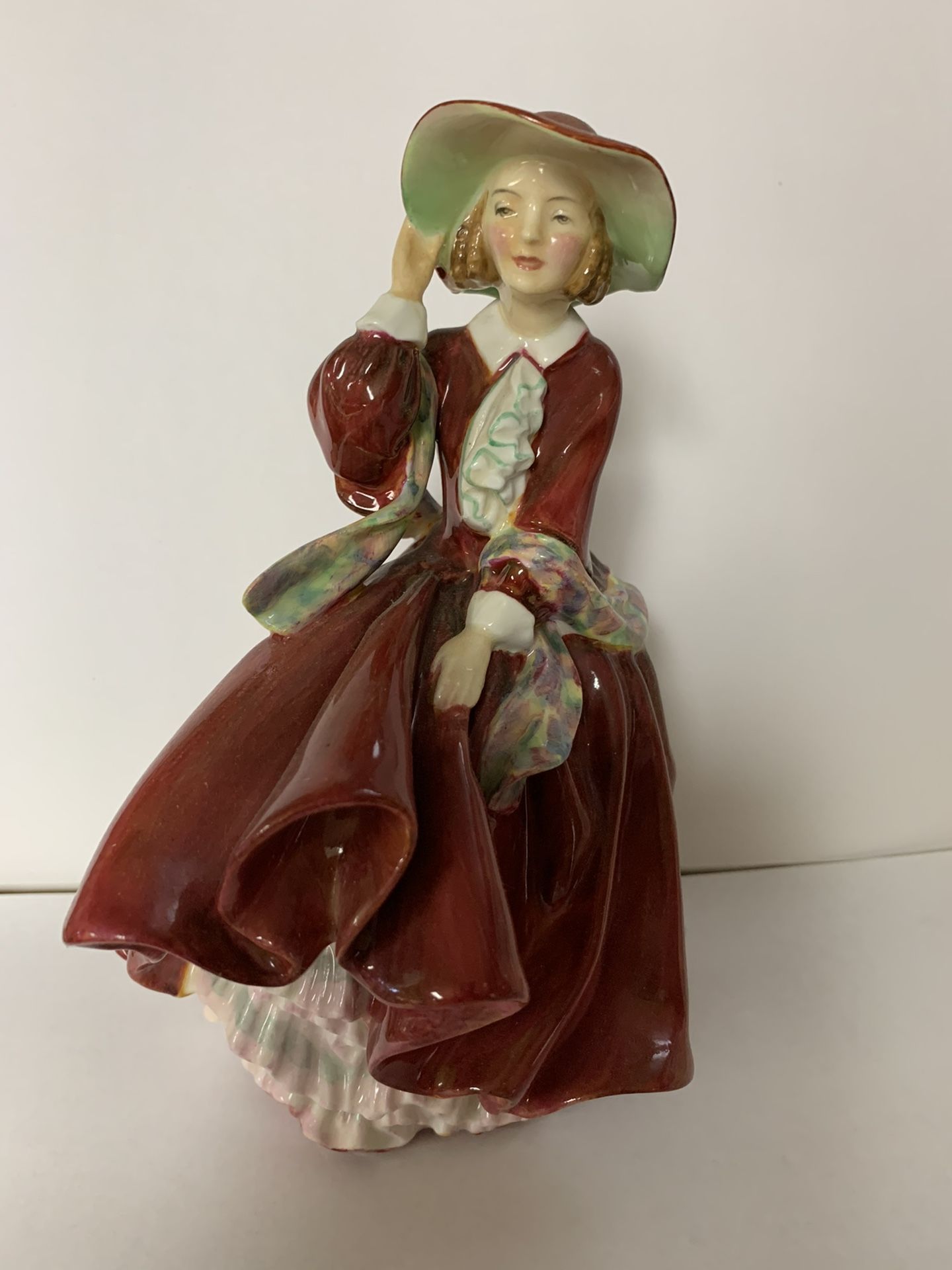 Royal doulton Top O’ The Hill Figurine