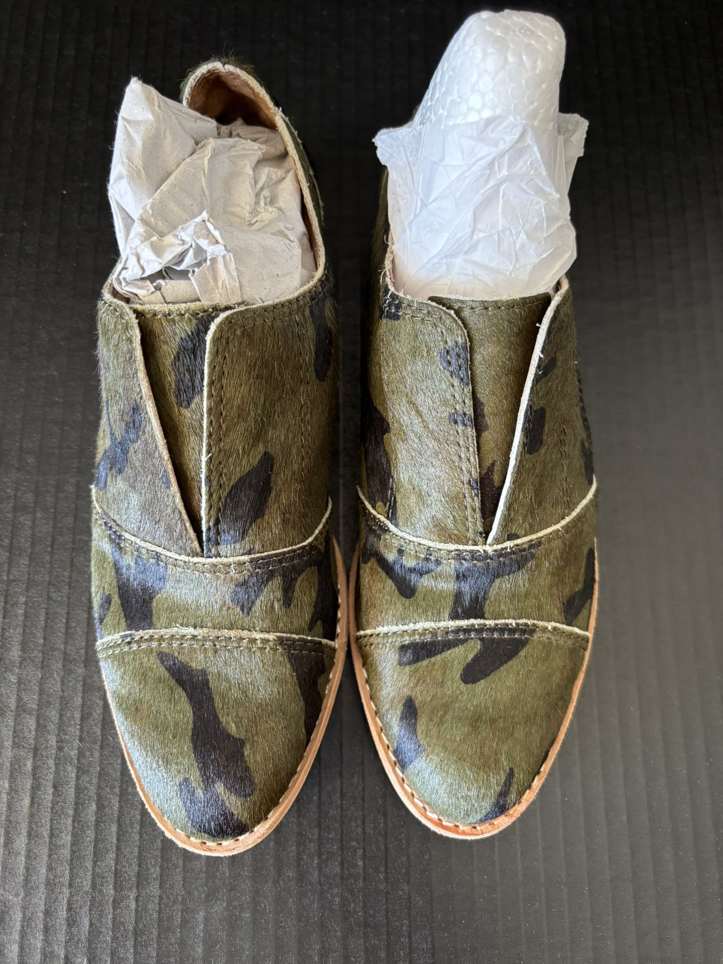 Women’s Anthropologie ALL BLACK Calf Hair Camo Loafers