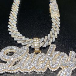 Custom Diamond Pendent 