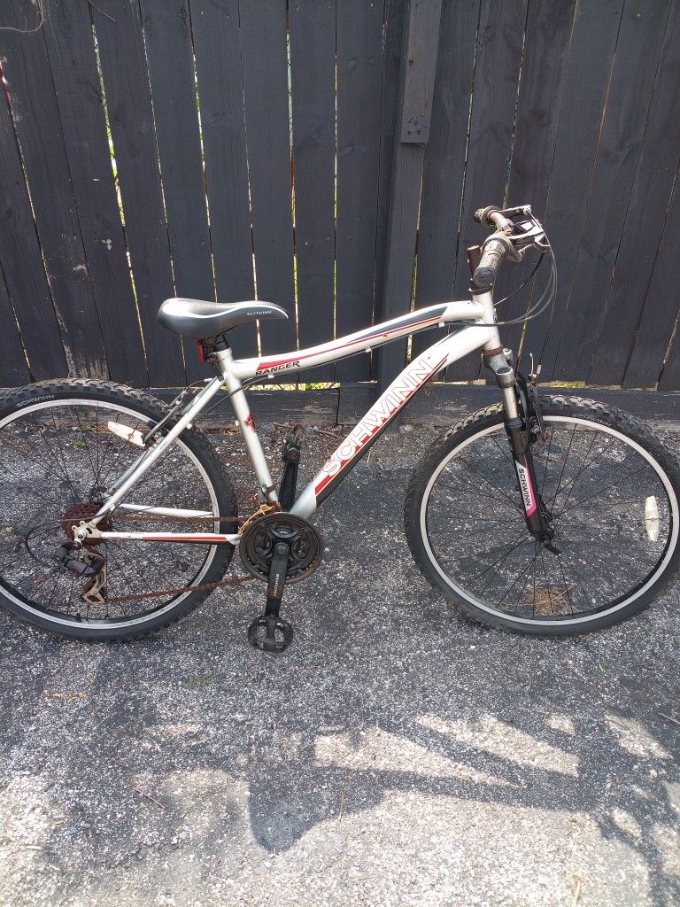 Schwinn Ranger 26 Inch Mountain Bike