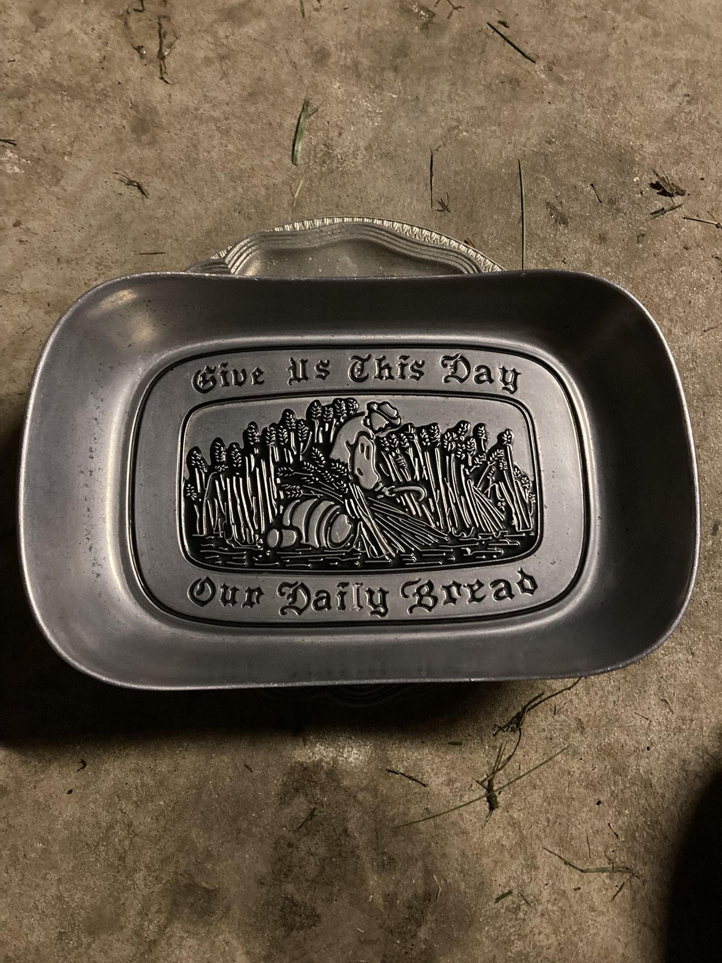 Vintage Wilton Columbia Plate “Give Us This Day Our Daily Bread”Pewter Tray Rare