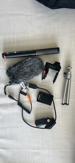 Comica VM30 Professional Shotgun Microphone Kit – Excellent Condition