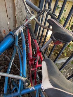 Old bikes free (Nirva, Electra, Redline)